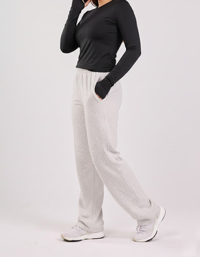 ESSENTIAL SWEATPANTS