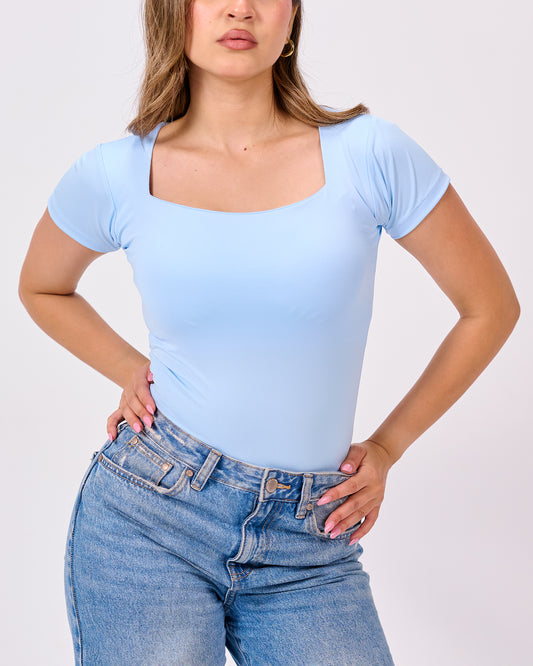 LIGHT BLUE SQUARE NECK SHORT SLEEVE