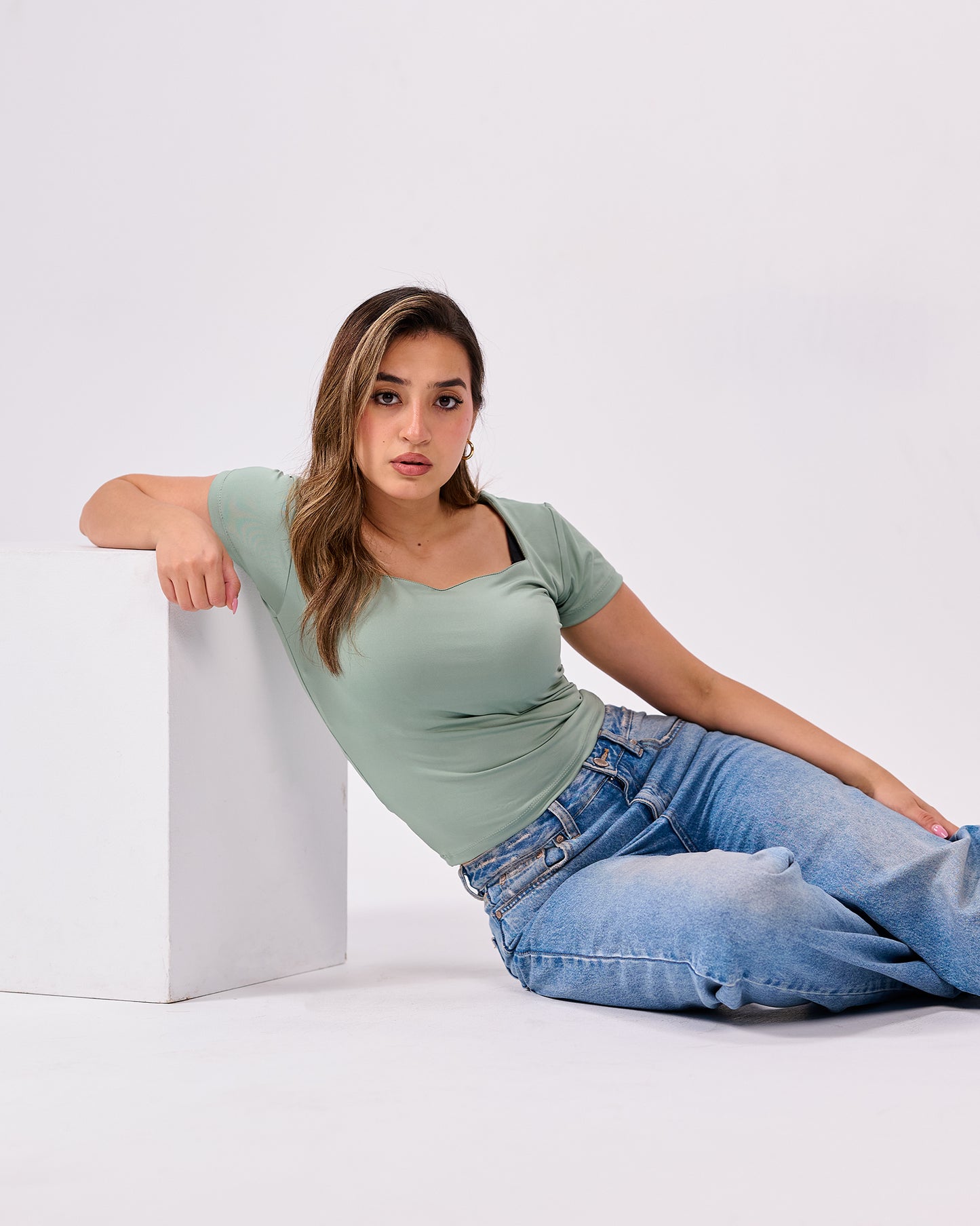MINT GREEN SQUARE NECK SHORT SLEEVE
