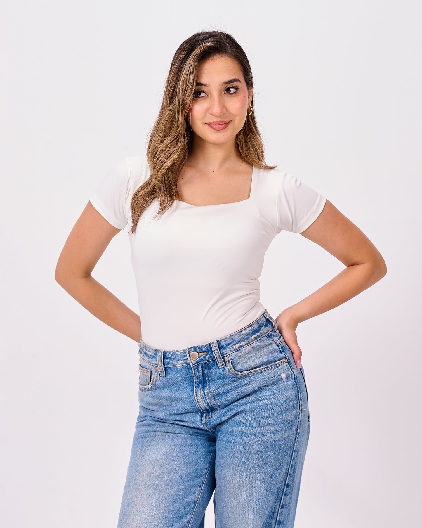 SQUARE NECK SHORT SLEEVE