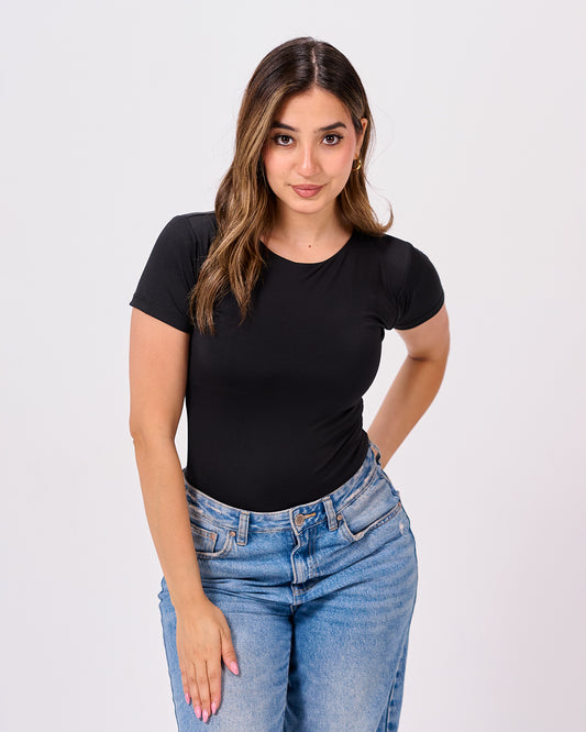 BLACK ROUND NECK SHORT SLEEVE