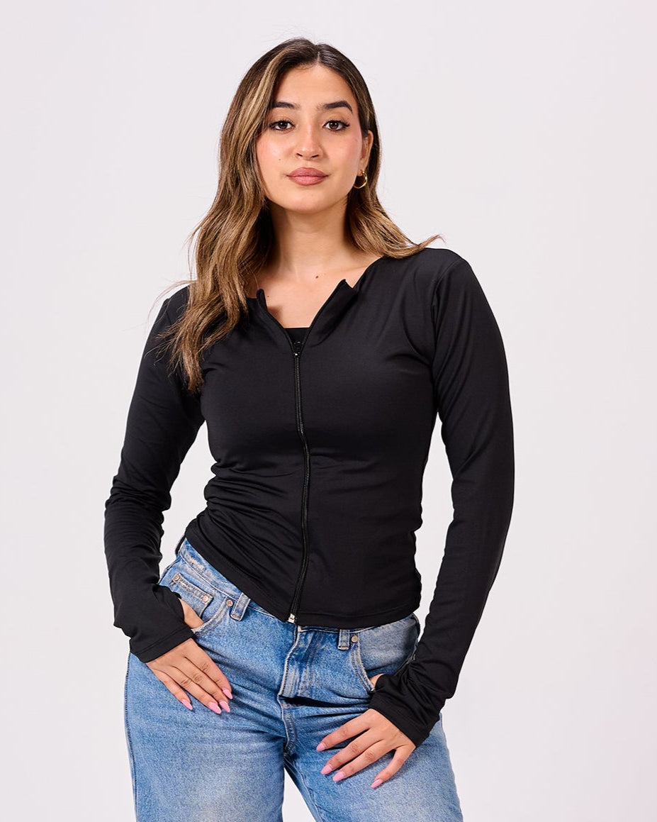 BLACK FULL ZIPPER TOP