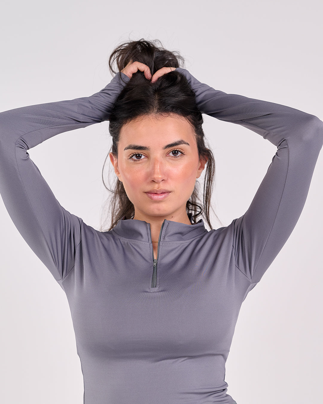 HIGH NECK ZIPPER LONG SLEEVE