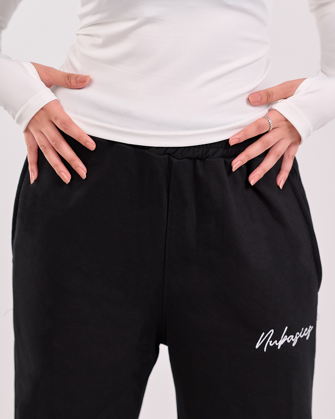 ESSENTIAL SWEAT PANTS